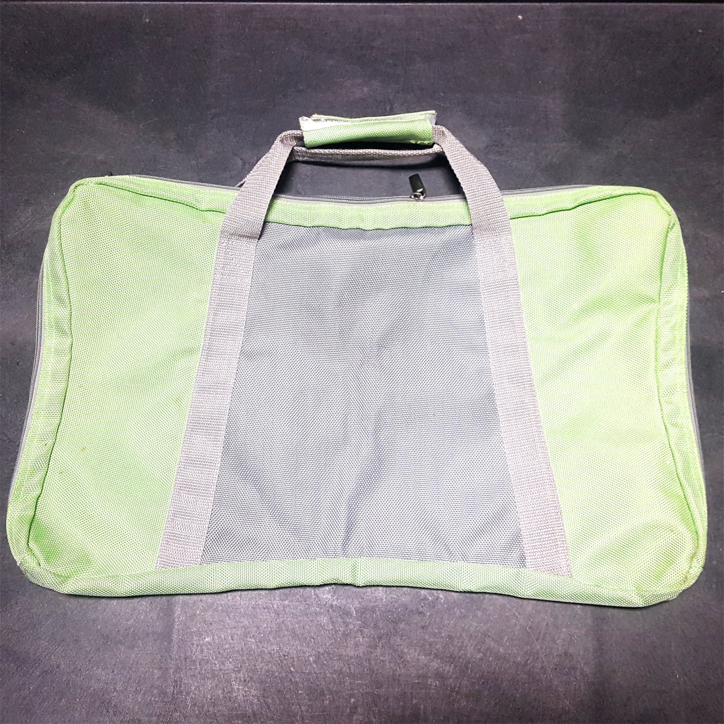 DreamGear Wii Balance Board Carry Travel Bag - Green