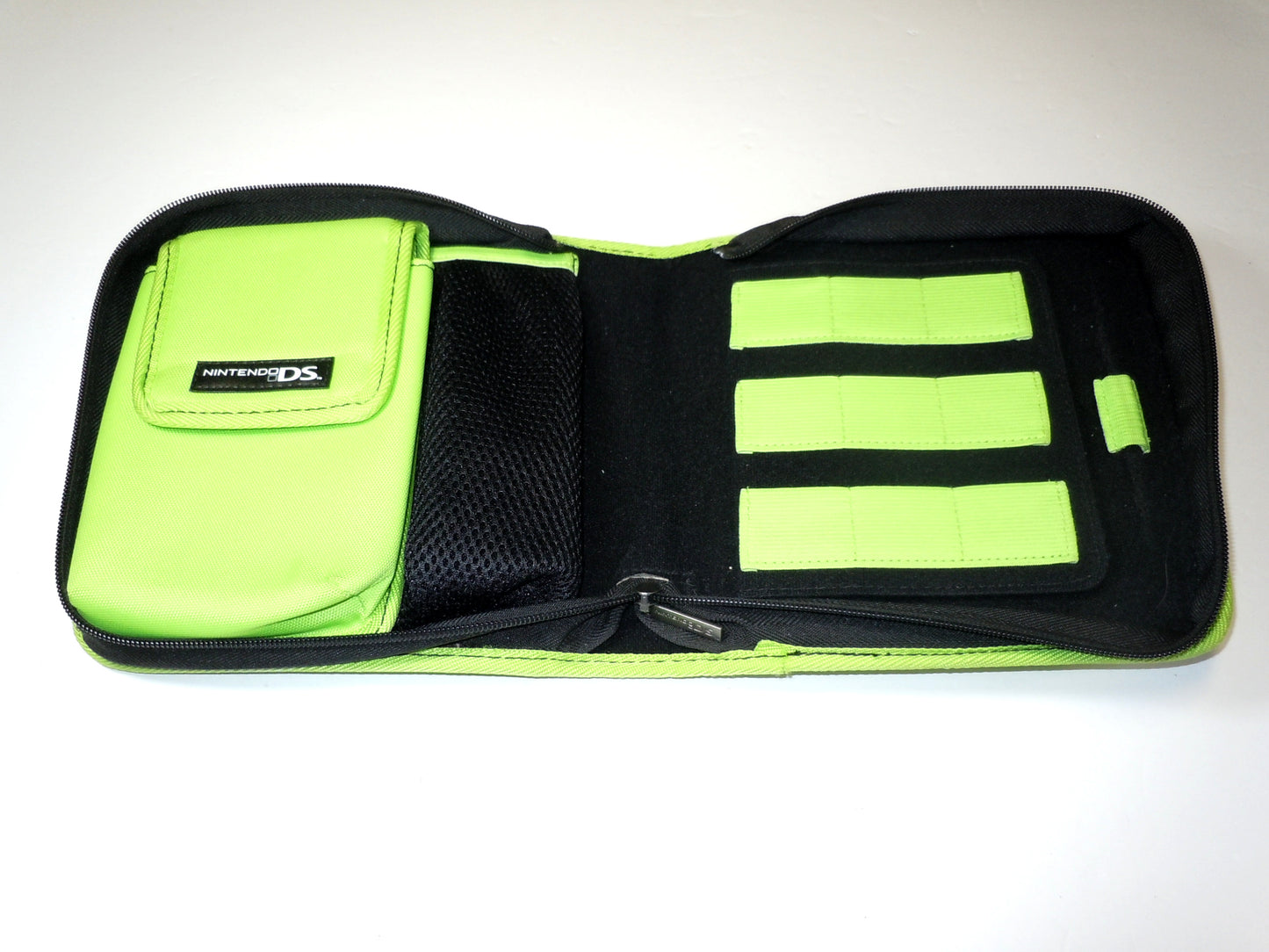 Nintendo DS Folio Pull & Go Case - Lime Green