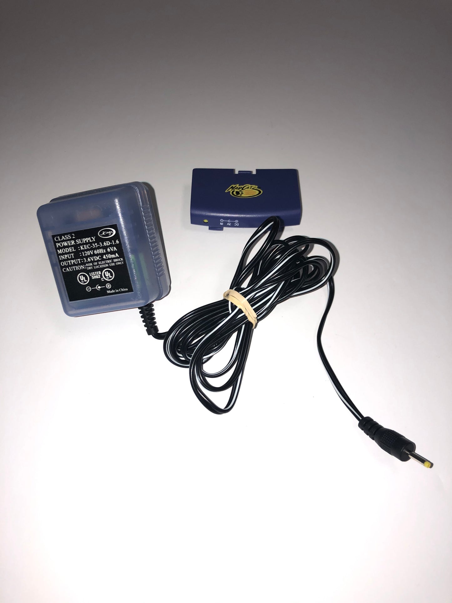 Madcatz Rechargeable Battery Pack for Nintendo Gameboy Advance  - Indigo