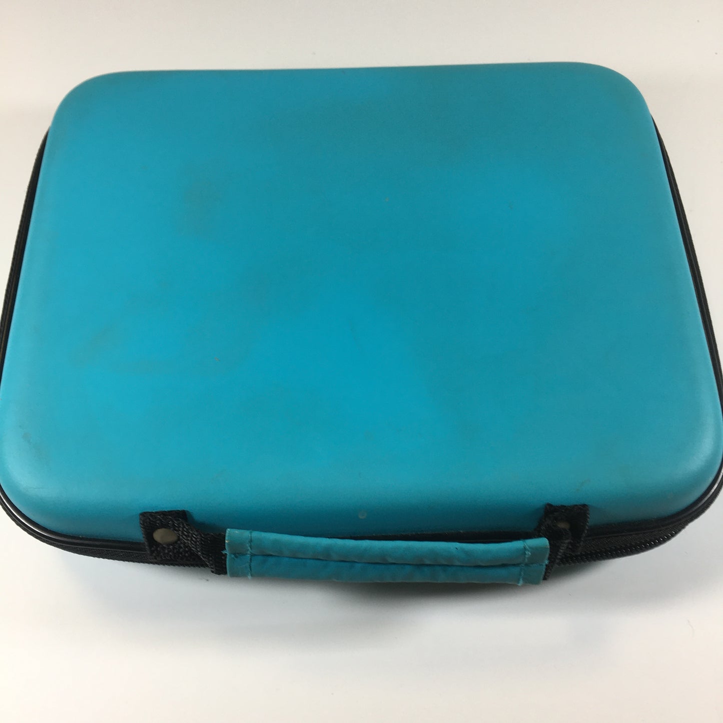 Nintendo DSi XL Carrying Case - Holds 24 Games & Accessories - Light Blue