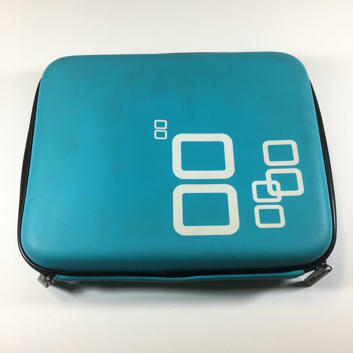 Nintendo DSi XL Carrying Case - Holds 24 Games & Accessories - Light Blue