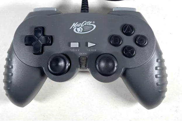 Mad Catz Dual Force PS2 Gamepad 8216