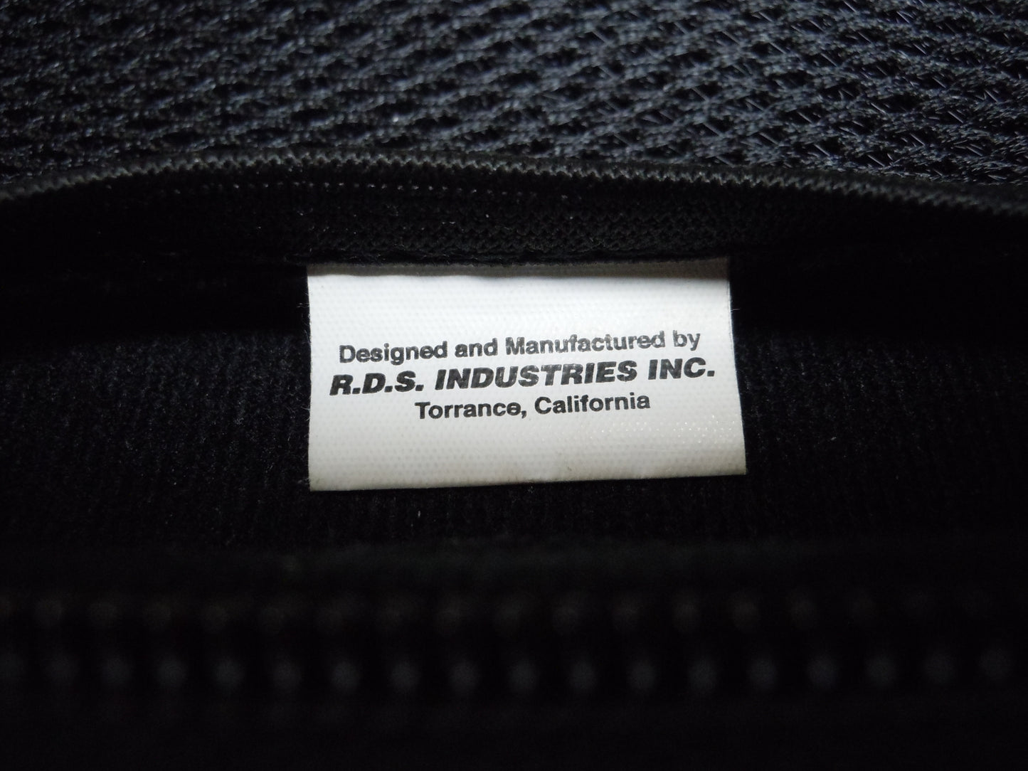 Nintendo DSi XL Game Traveler Case (DS & DSi) - Black [PLEASE READ]