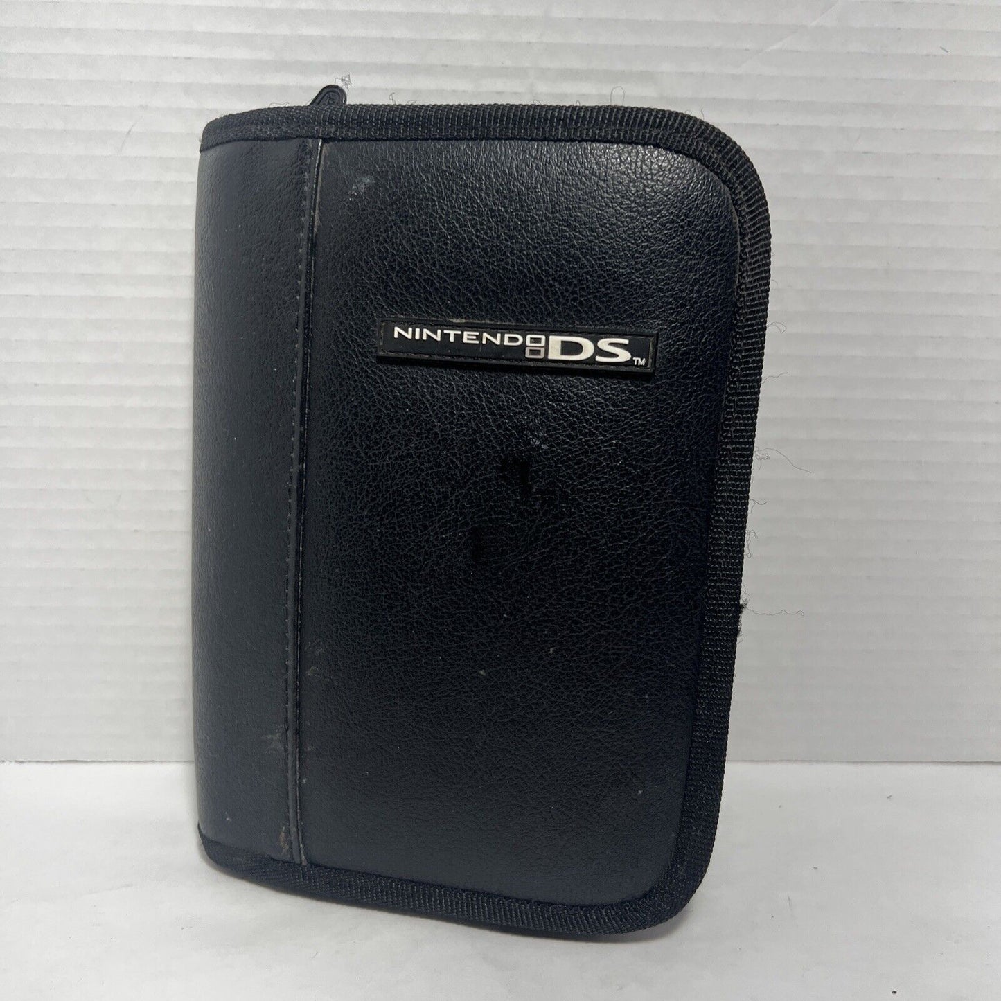 Nintendo DS Faux Leather Folio Carrying Case - Black