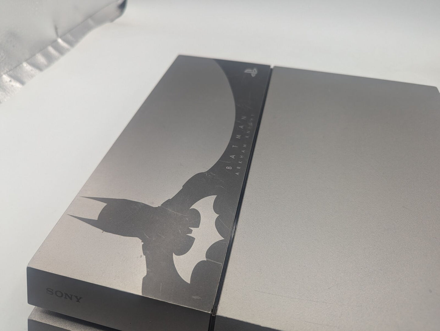 PlayStation 4 500GB Console - Batman Arkham Knight Limited Edition [PLEASE READ]