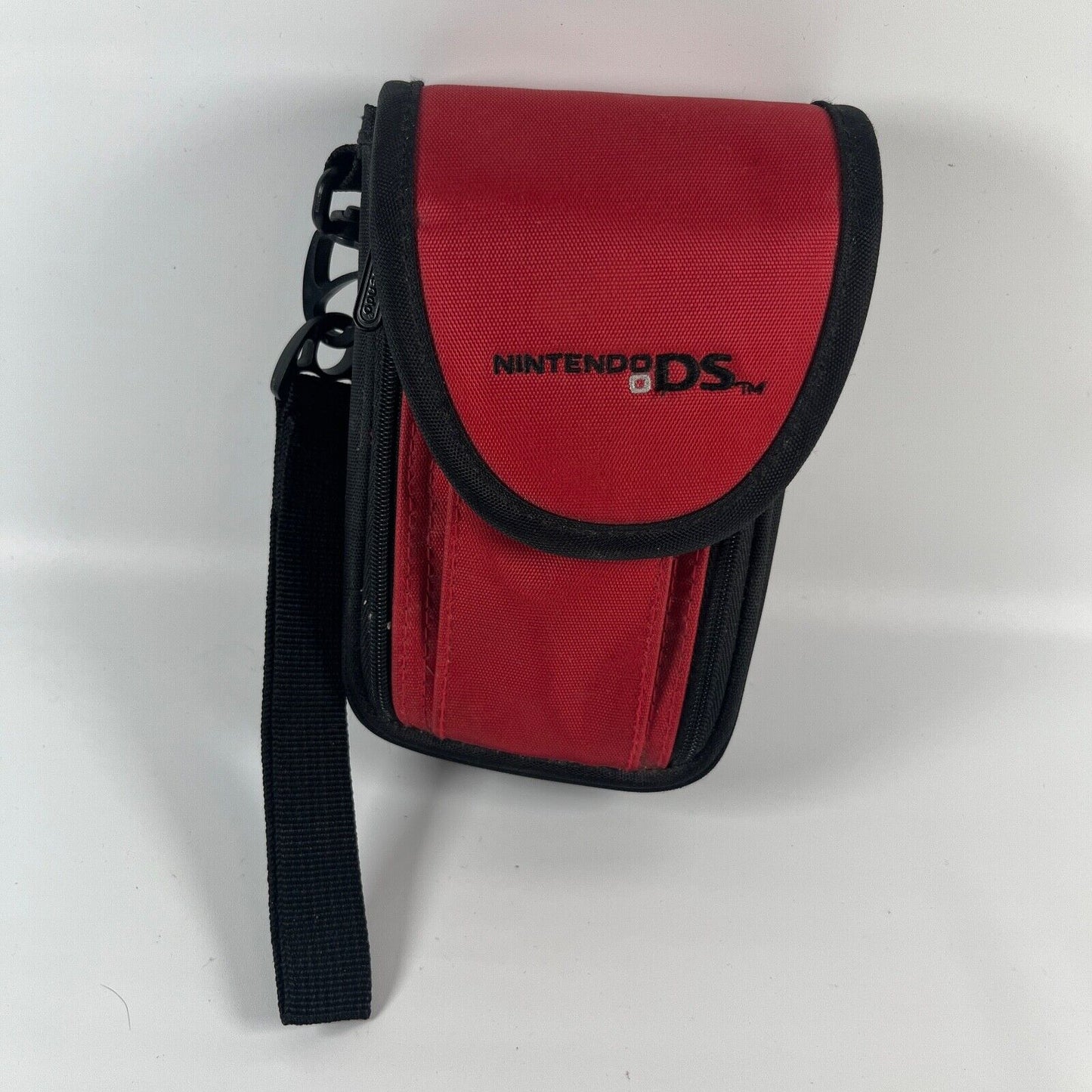 Official Nintendo DS Lite Soft Carrying Case - Red
