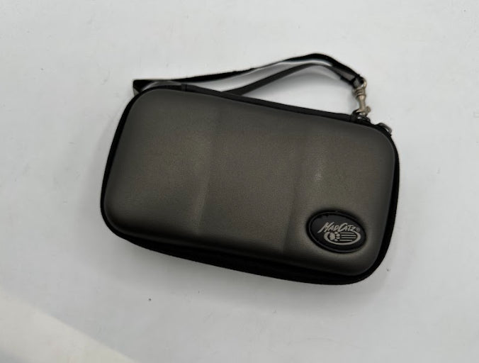 Mad Catz Nintnedo DS Original Travel Case - Silver [PLEASE READ]