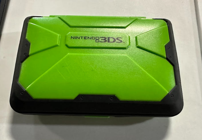 Nintendo DS/3DS Green Carrying Case