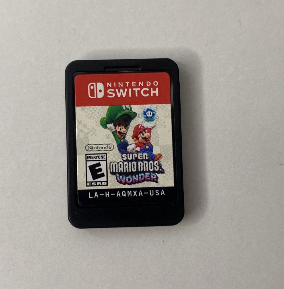 Nintendo Switch OLED – Red/Blue Joy-Cons Super Mario Bros. Wonder Bundle