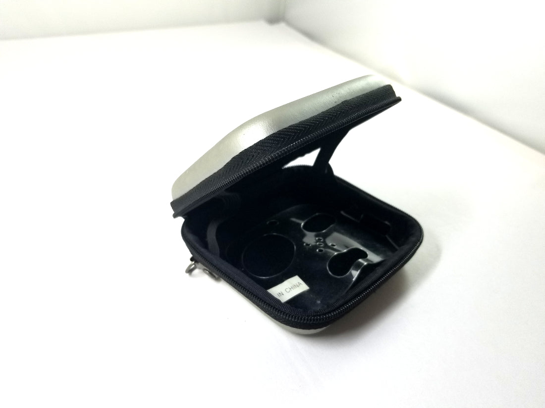 Intec Game Boy Advance SP Carrying Case Protector - Silver [PLEASE READ]