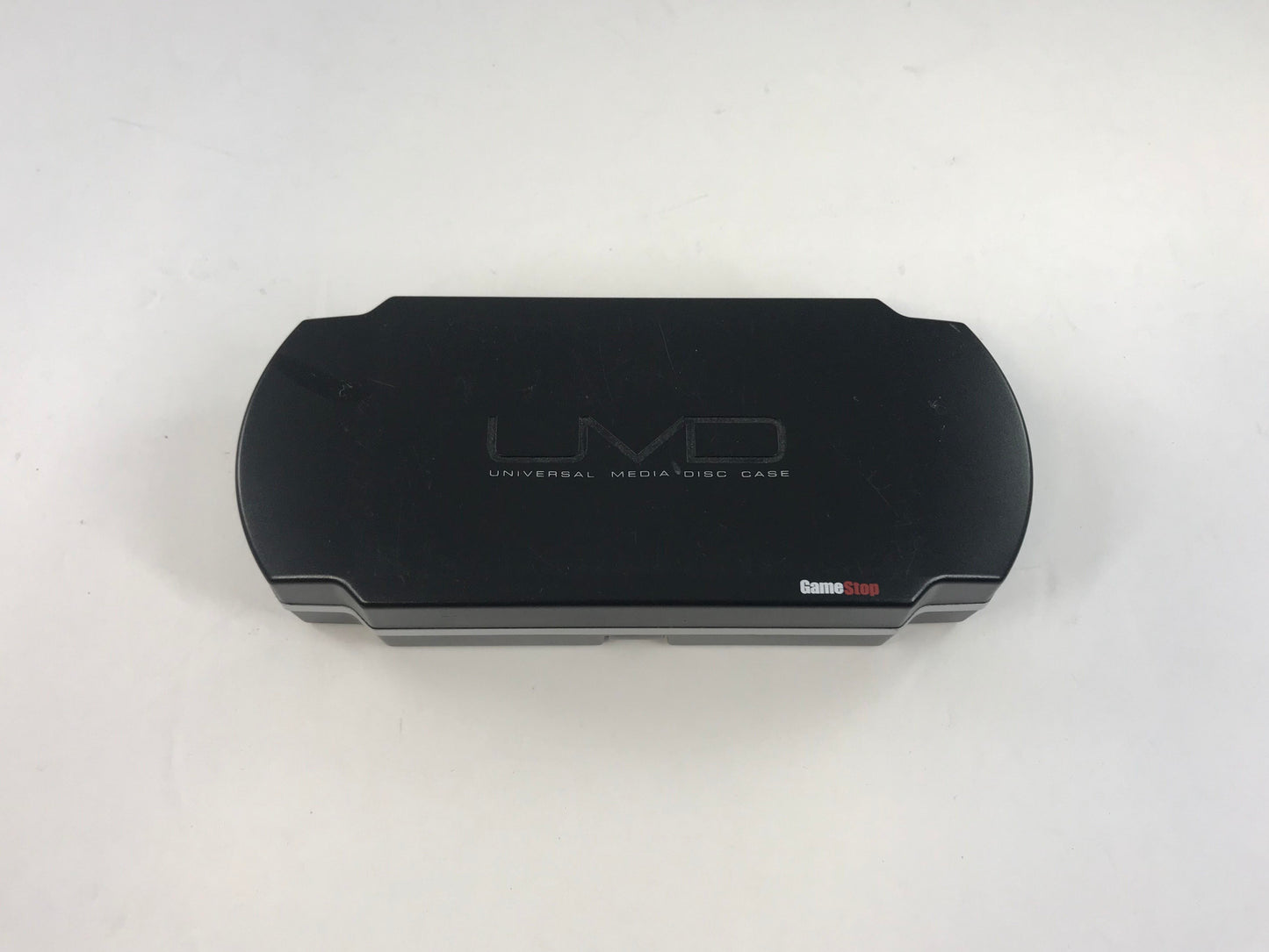 GameStop PSP UMD Hard Shell Travel Case Holds Up To 8 UMD Discs
