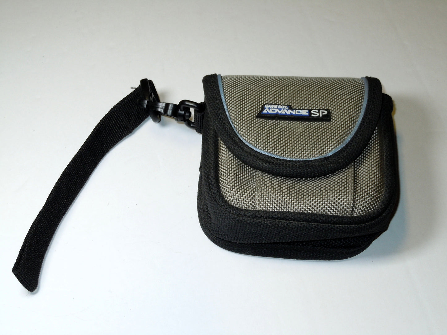 Nintendo Game Boy Advance SP Carrying Case Pouch ALS Industries - Gray