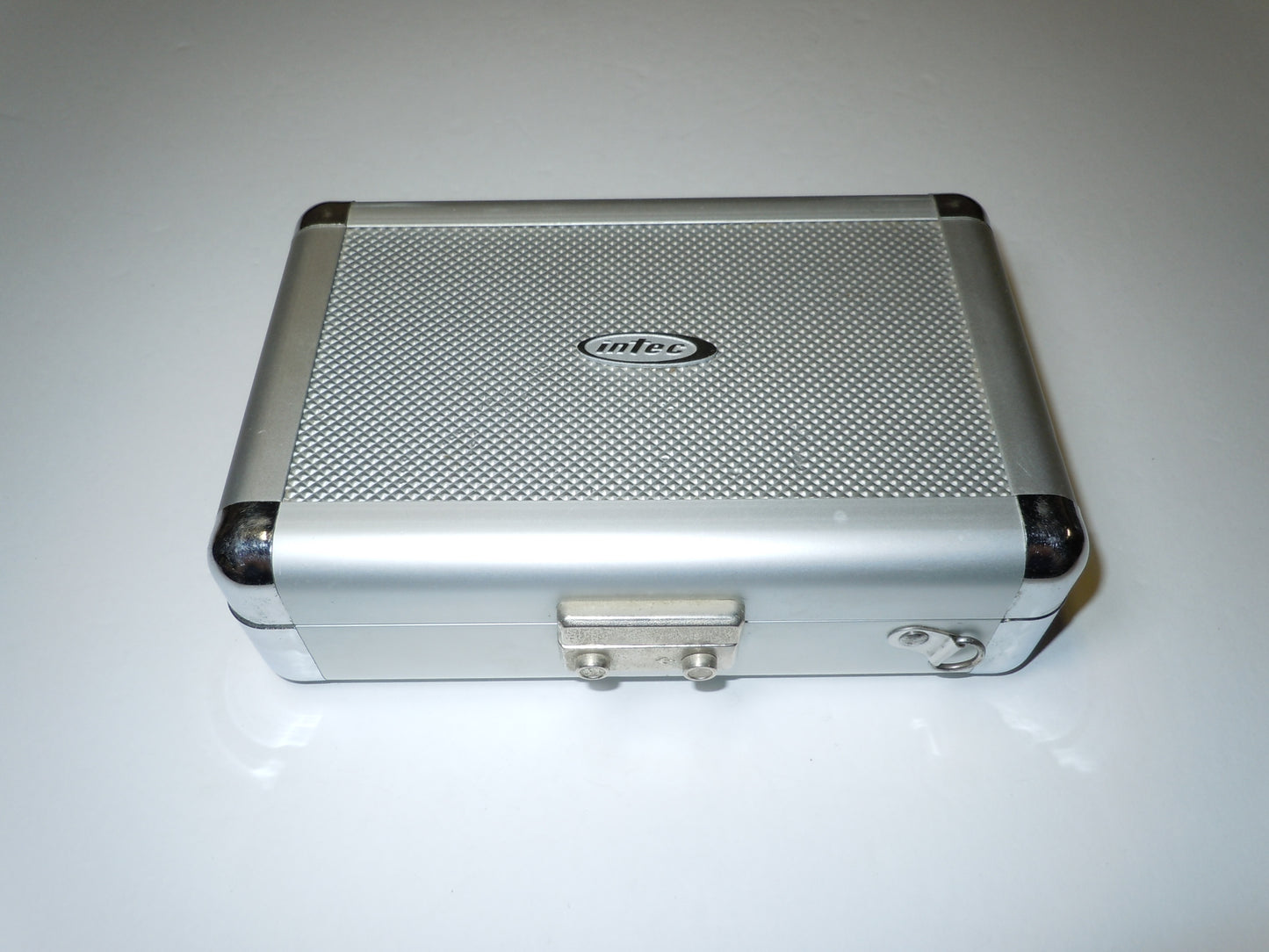Intec Nintendo DS Aluminium Safe Case - Silver