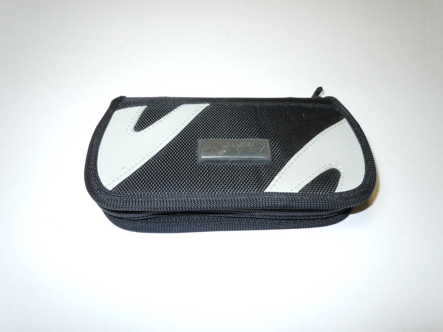 Protective Travel PSP Case (Case Only) BD&A White/Black