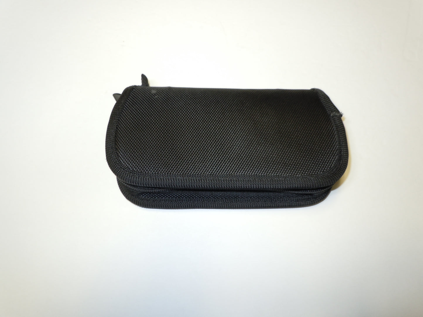 Protective Travel PSP Case (Case Only) BD&A White/Black