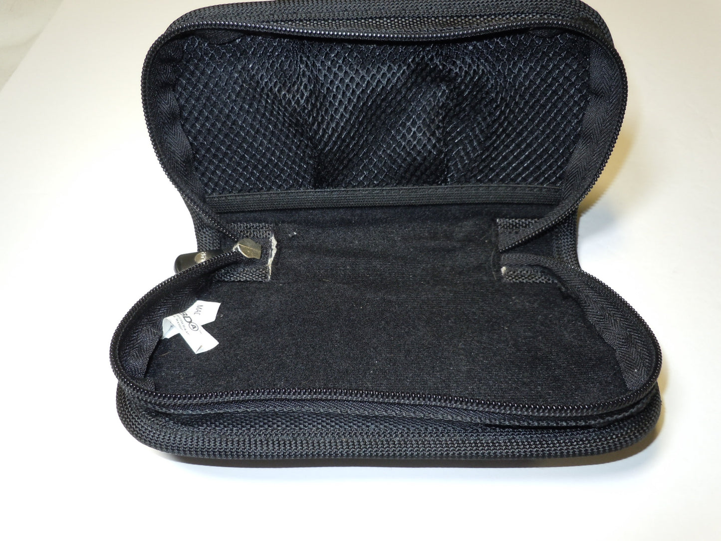 Protective Travel PSP Case (Case Only) BD&A White/Black