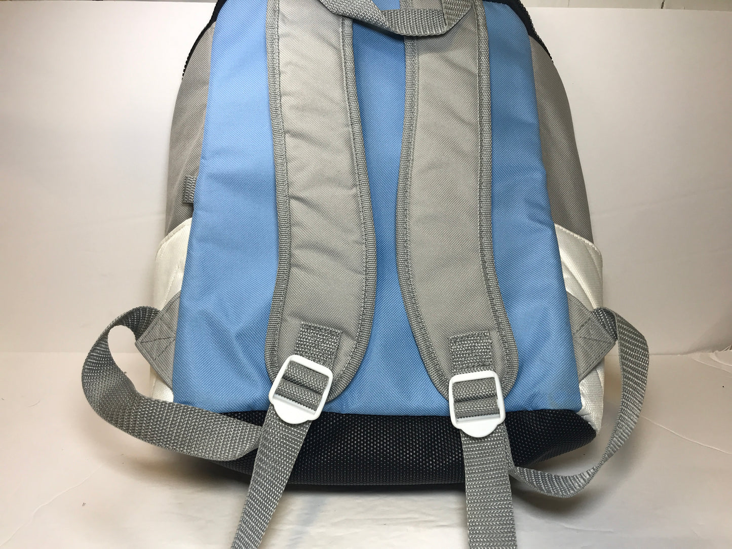 Nintendo Wii dreamGear Carry Travel Backpack bag for Console & Accessories